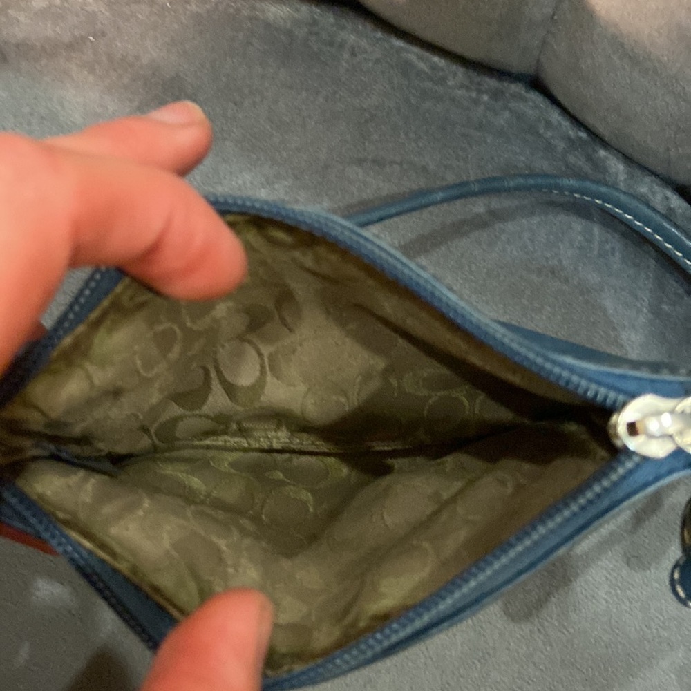 Coach small leather wristlet in denim blue - Picture 6 of 6